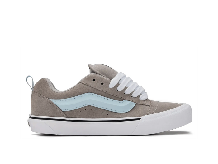 Zapatilla Vans Knu Skool Mujer Gris